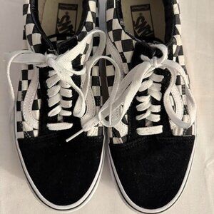 Vans Checkered Flame Low-Top Sneakers | Size 8.5 (Men’s)